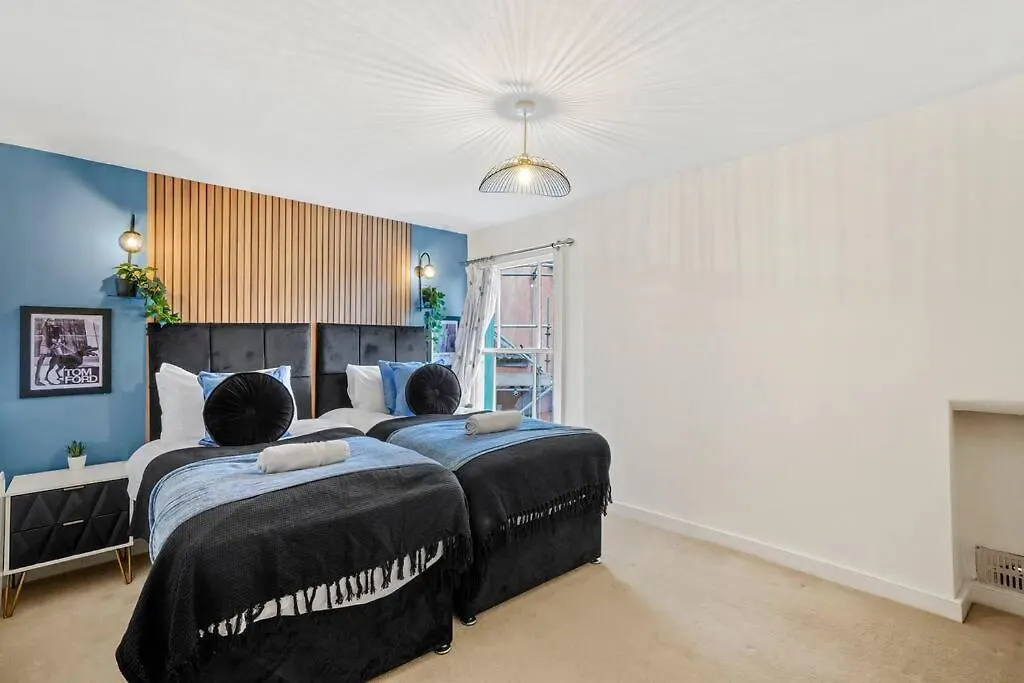 Апартаменты The Penthouse On Bristols Iconic Harbourside 0*, Бристоль